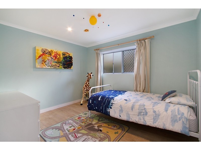 13 Kent Street, Coolangatta QLD 4225