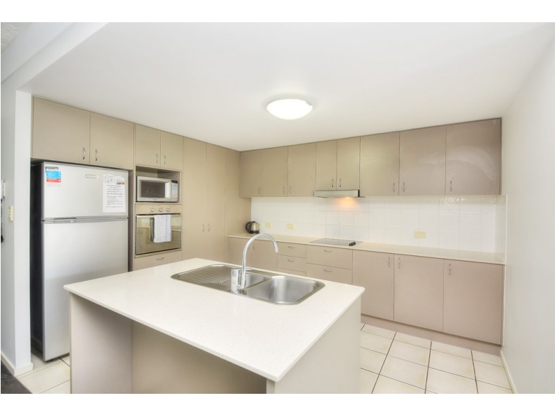 24/2341 Gold Coast Highway, Mermaid Beach QLD 4218