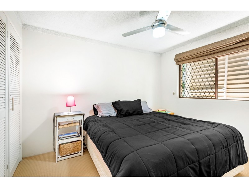 1/5 Lind Avenue, Palm Beach QLD 4221