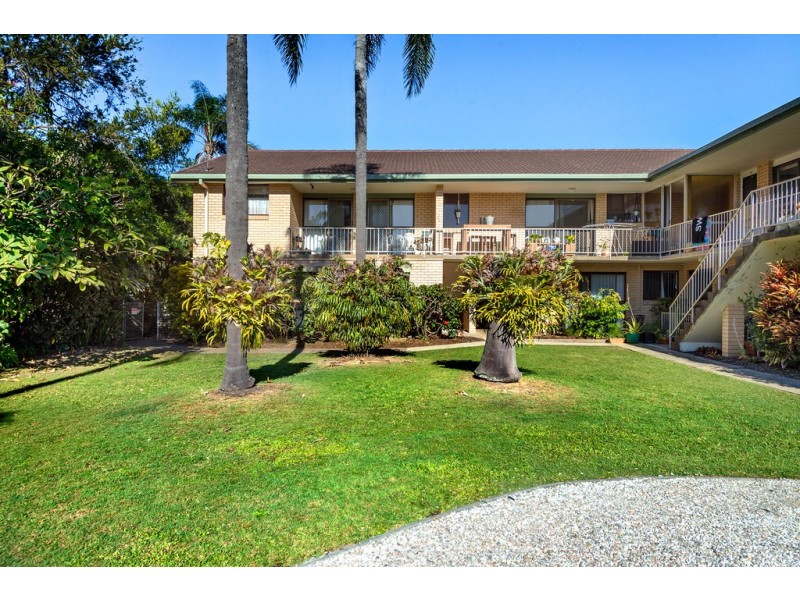 1/5 Lind Avenue, Palm Beach QLD 4221