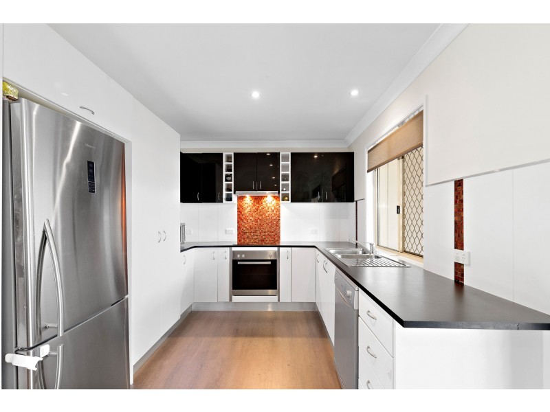 4 Jacabina Court, Banora Point NSW 2486