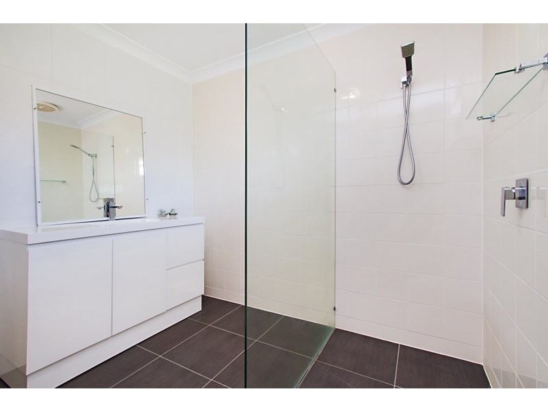 36/12 Landau Court, Miami QLD 4220