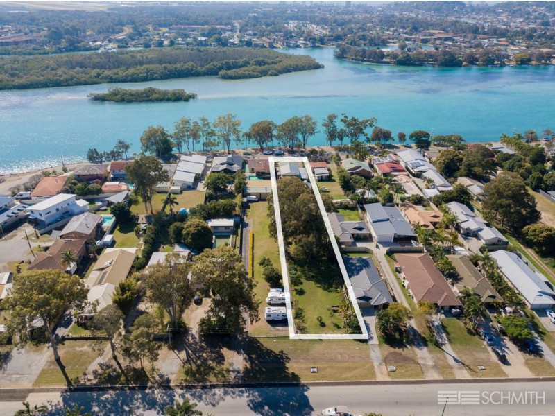 32 Philp Parade, Tweed Heads South NSW 2486