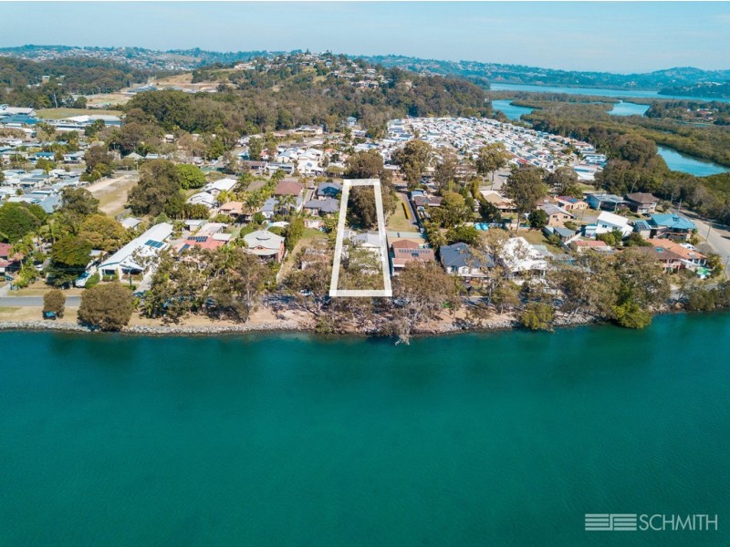 32 Philp Parade, Tweed Heads South NSW 2486