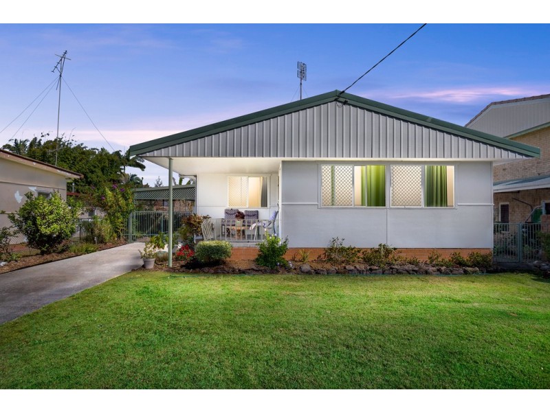 32 Philp Parade, Tweed Heads South NSW 2486