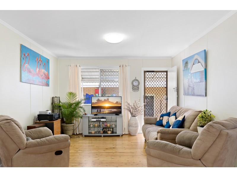32 Philp Parade, Tweed Heads South NSW 2486