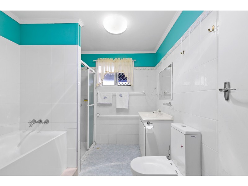 32 Philp Parade, Tweed Heads South NSW 2486