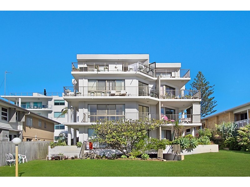 8/391 Golden Four Drive, Tugun QLD 4224