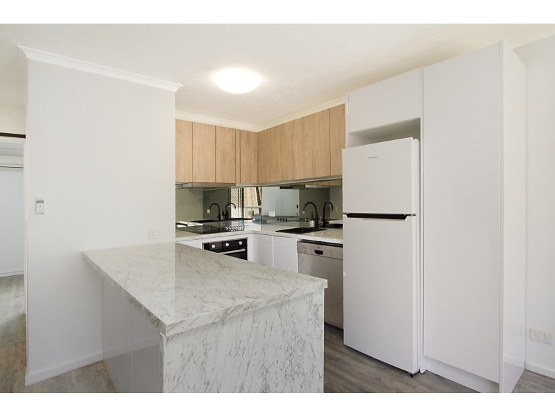 8/391 Golden Four Drive, Tugun QLD 4224