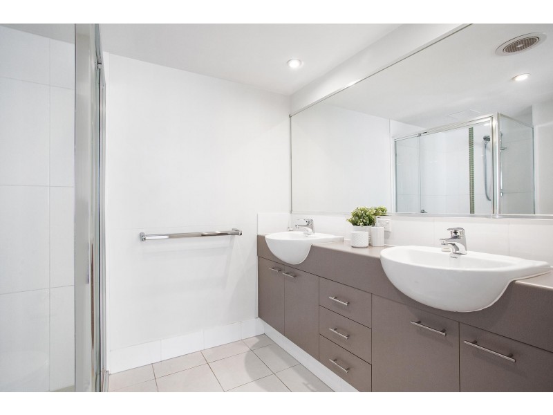 59/2 Acacia Court, Robina QLD 4226