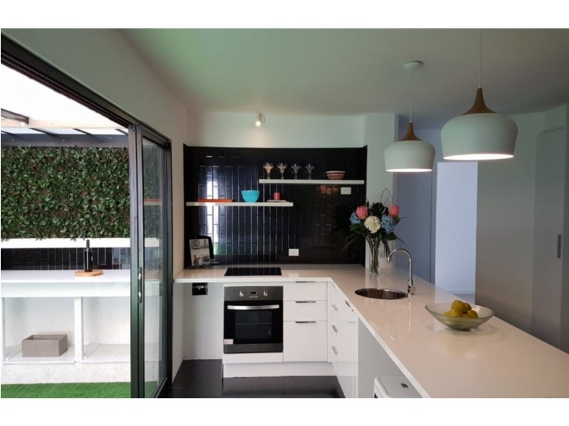 1 James Road, Tweed Heads South NSW 2486