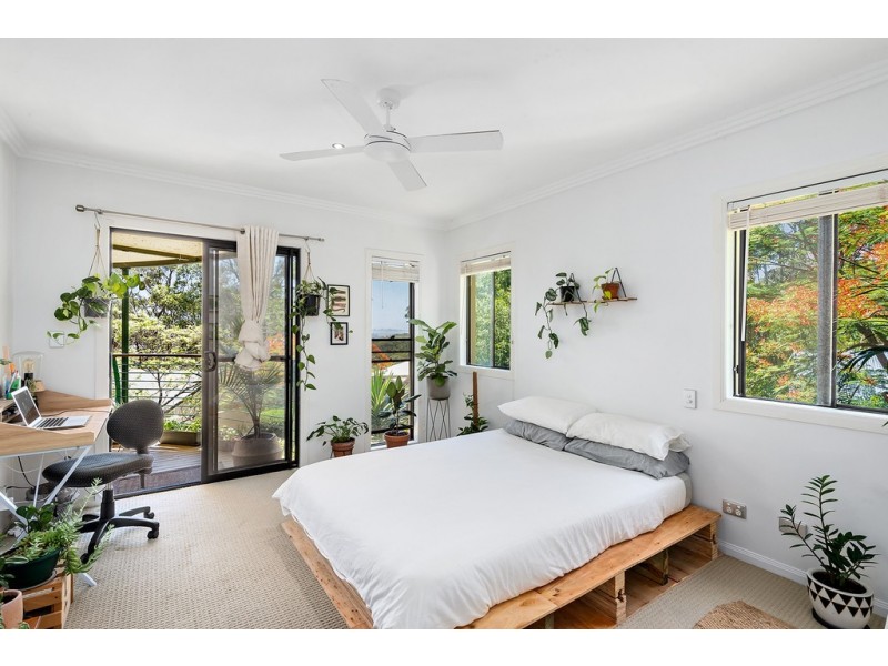 2 Sanctuary Crescent, Currumbin QLD 4223