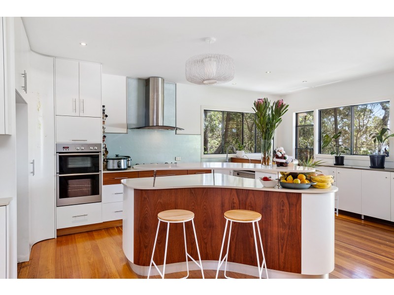 2 Sanctuary Crescent, Currumbin QLD 4223