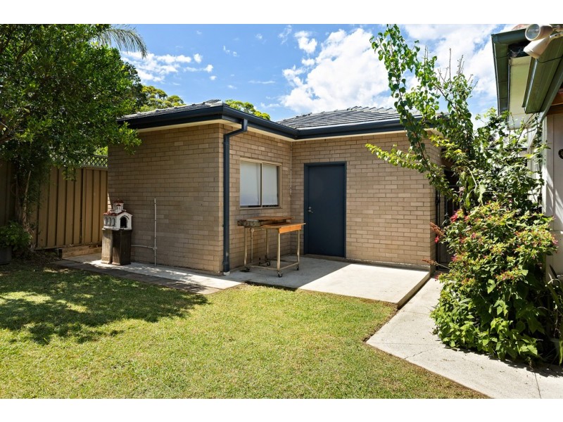 102 Boundary Road, Mortdale NSW 2223