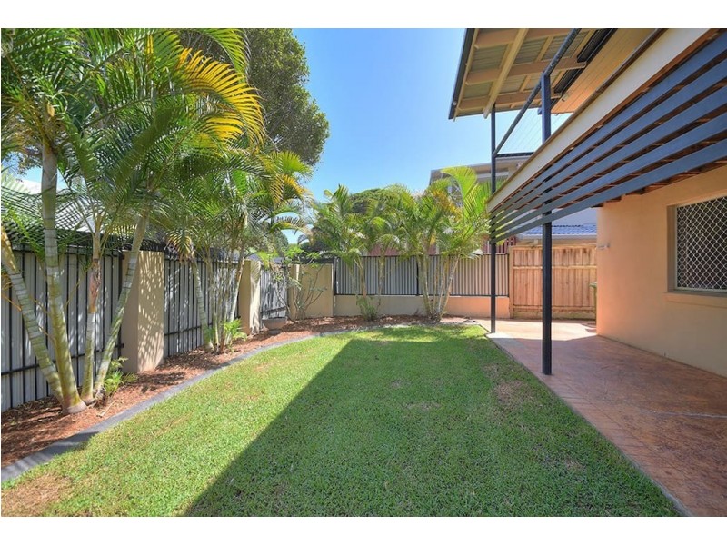 71 Avanti Street, Mermaid Waters QLD 4218