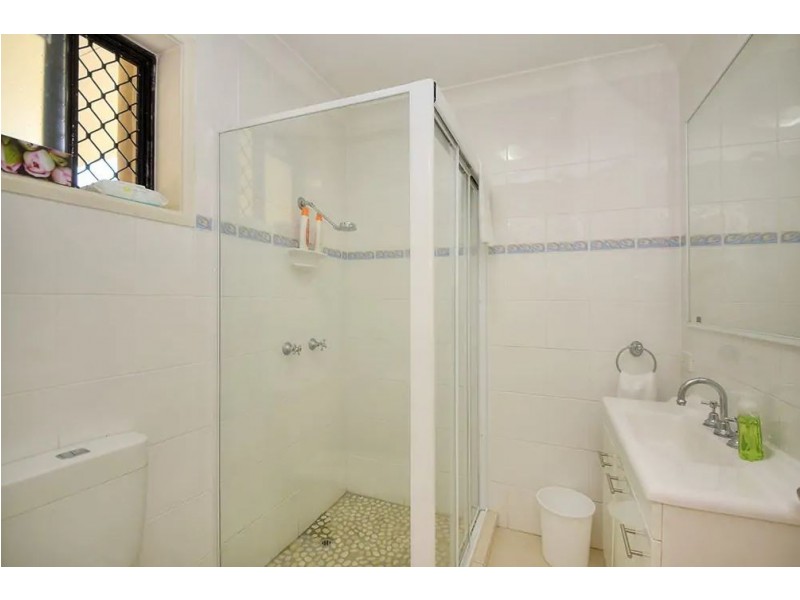 71 Avanti Street, Mermaid Waters QLD 4218