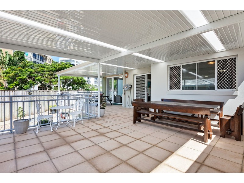 2/18 McGregor Crescent, Tweed Heads NSW 2485