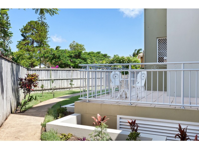 2/18 McGregor Crescent, Tweed Heads NSW 2485