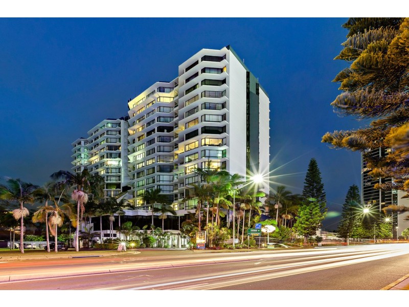 802/70 Remembrance Drive, Surfers Paradise QLD 4217