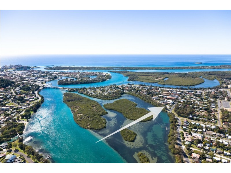 52 Dry Dock Road, Tweed Heads South NSW 2486