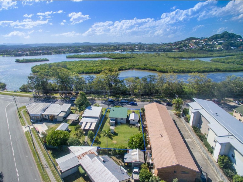 52 Dry Dock Road, Tweed Heads South NSW 2486