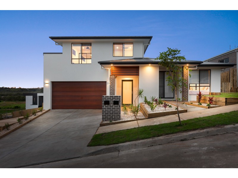 20 Feathertop Street, Banora Point NSW 2486