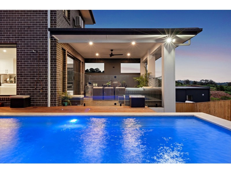 20 Feathertop Street, Banora Point NSW 2486