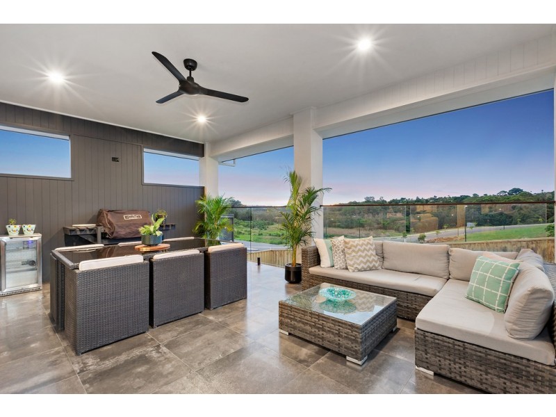 20 Feathertop Street, Banora Point NSW 2486