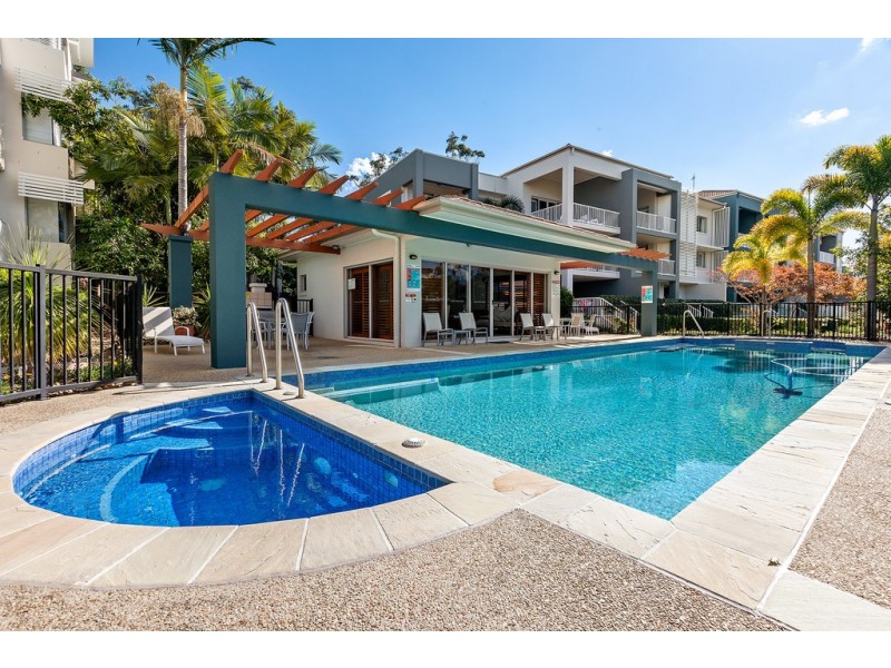 25/1 Riverwalk Avenue, Robina QLD 4226