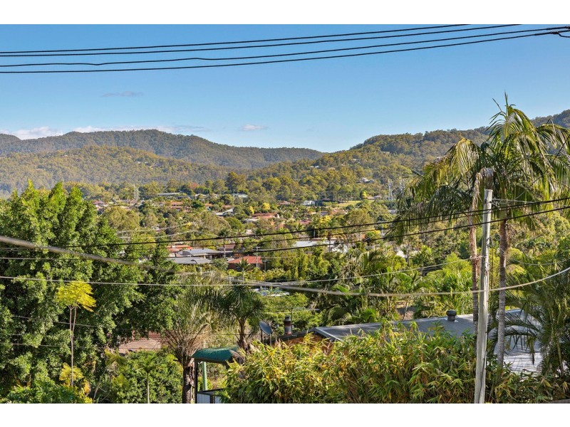 7 Orbit Court, Mudgeeraba QLD 4213