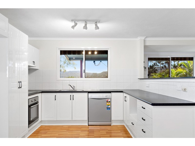 7 Orbit Court, Mudgeeraba QLD 4213