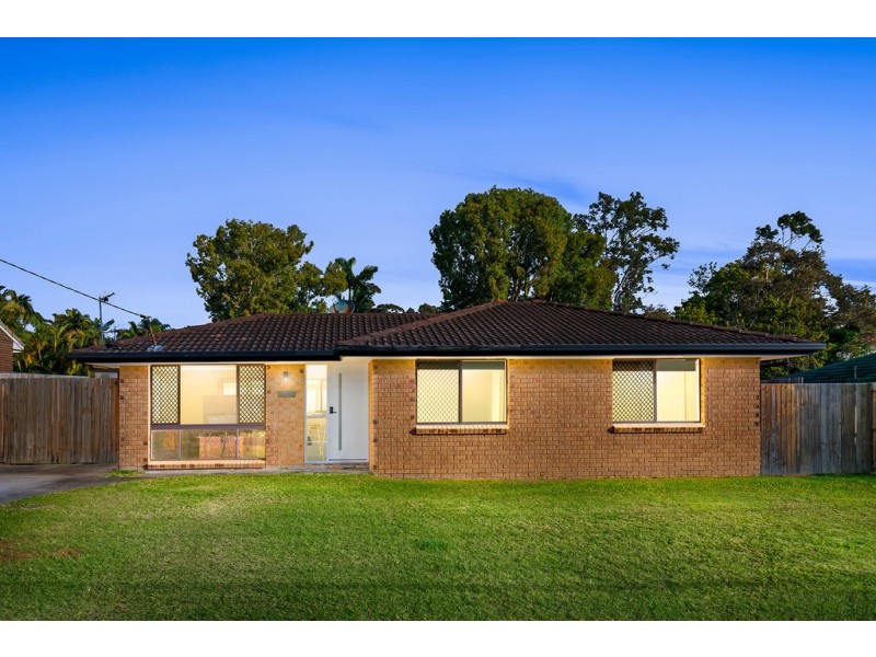 11 Moonbeam Parade, Mudgeeraba QLD 4213