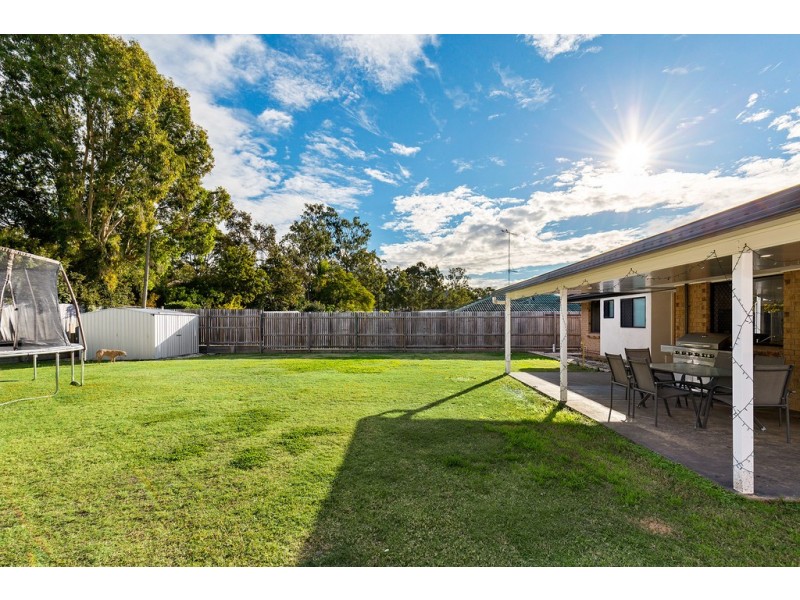 11 Moonbeam Parade, Mudgeeraba QLD 4213