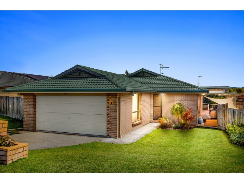 4 Greendale Place, Banora Point NSW 2486