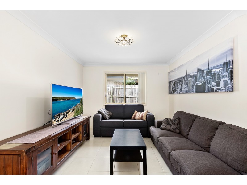 4 Greendale Place, Banora Point NSW 2486