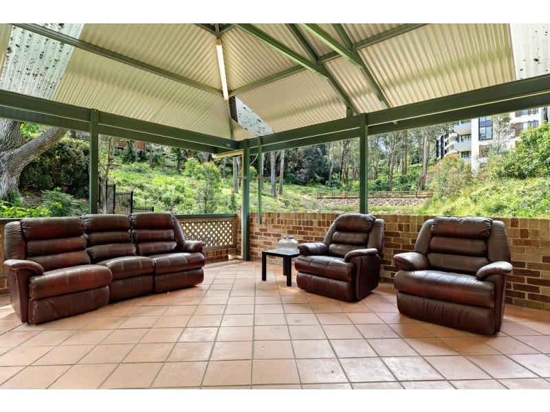 1 Arilla Road, Pymble NSW 2073
