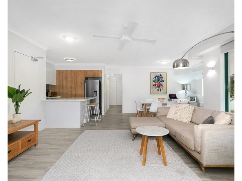 97/955 Gold Coast Highway, Palm Beach QLD 4221