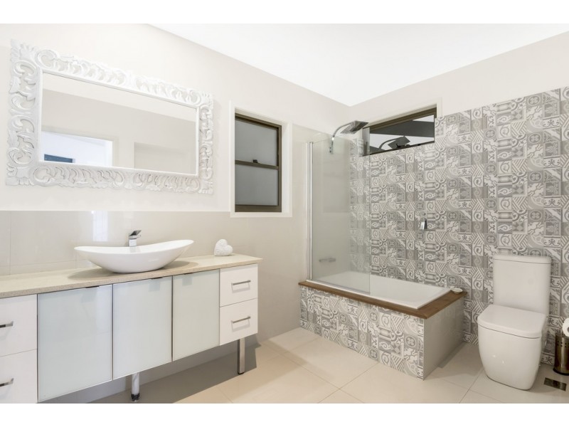 3 Sedalia Place, Banora Point NSW 2486