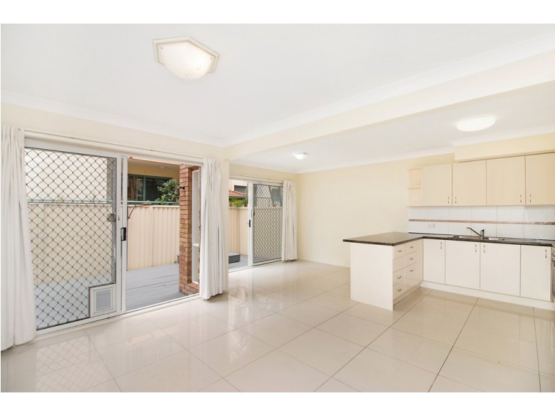 2/54 Coolangatta Road, Coolangatta QLD 4225