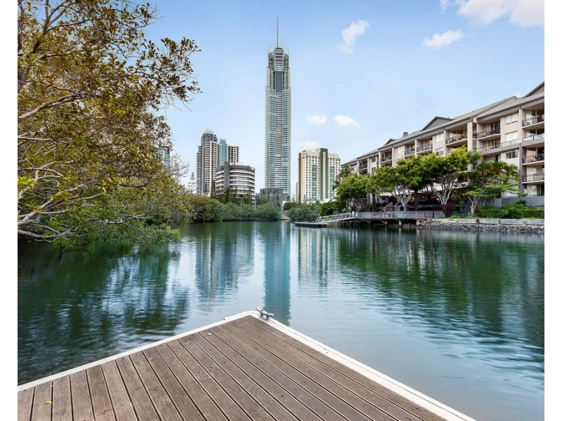 904/70 Remembrance Drive, Surfers Paradise QLD 4217
