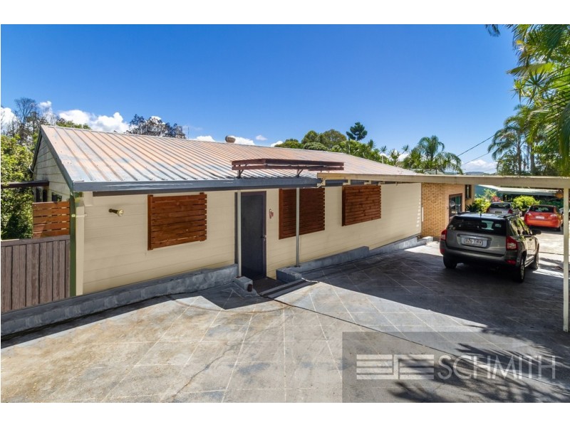 32 Hillcrest Avenue, Tweed Heads South NSW 2486