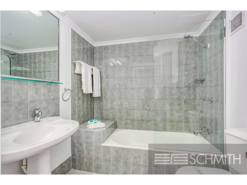 802/337 Golden Four Drive, Tugun QLD 4224