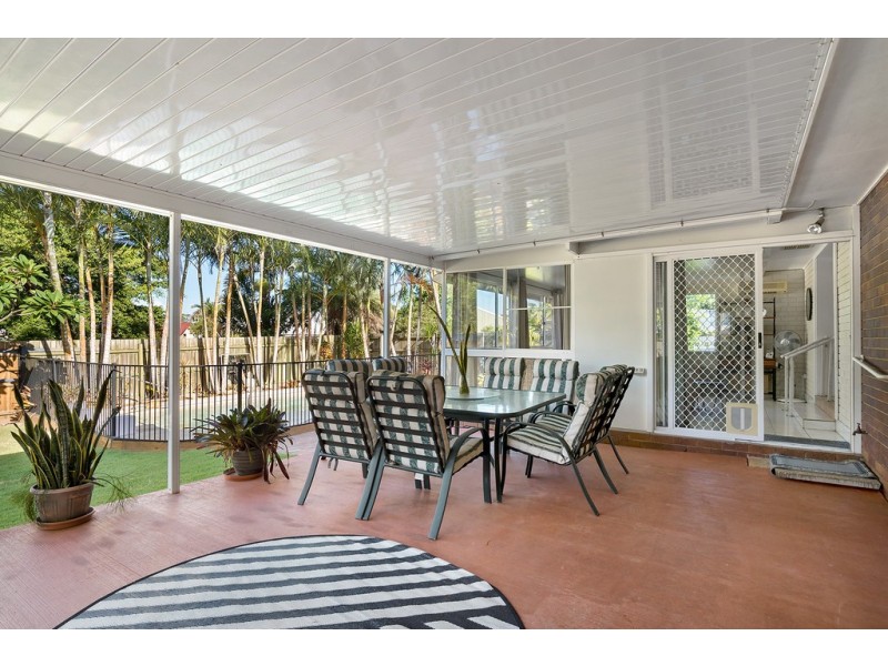 57 Bestmann Road East, Sandstone Point QLD 4511