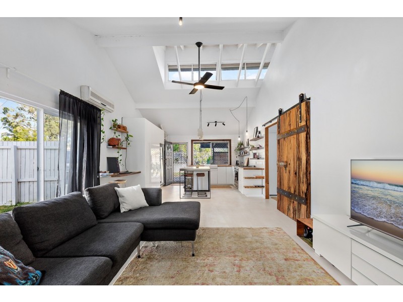 1/64 Mattocks Road, Varsity Lakes QLD 4227