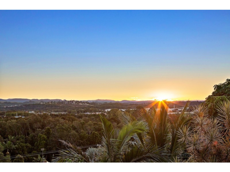 71 Laura Street, Banora Point NSW 2486