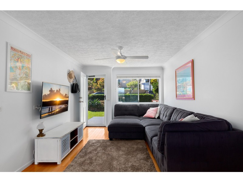 71 Laura Street, Banora Point NSW 2486