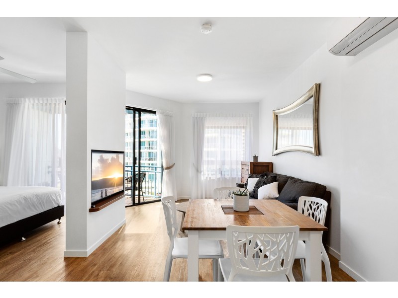 460/99 Griffith Street, Coolangatta QLD 4225