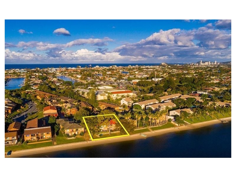 3/7 Jodie Court, Mermaid Waters QLD 4218