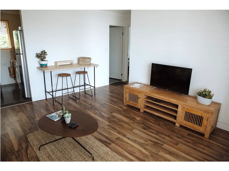 4/61 Mclean Street, Coolangatta QLD 4225