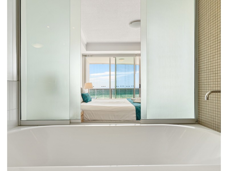 804/120 Marine Parade, Coolangatta QLD 4225